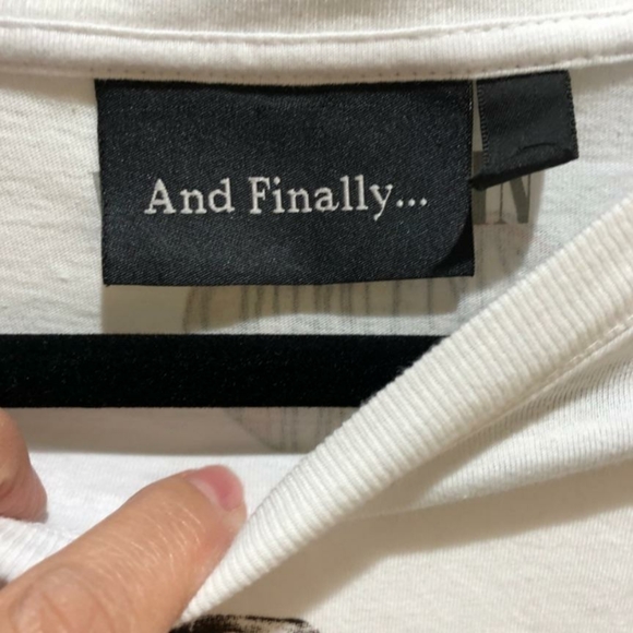 Top - Picture 3 of 5